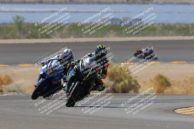 media/Oct-08-2022-SoCal Trackdays (Sat) [[1fc3beec89]]/Turn 14 (1050am)/